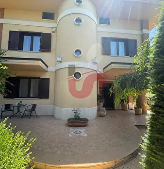 Foto annuncio 2