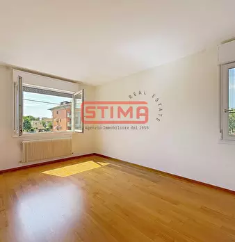 Foto annuncio 24