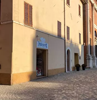 Foto annuncio 2