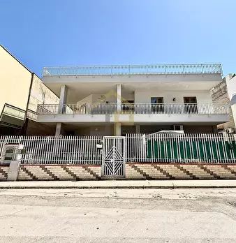 Foto annuncio 2