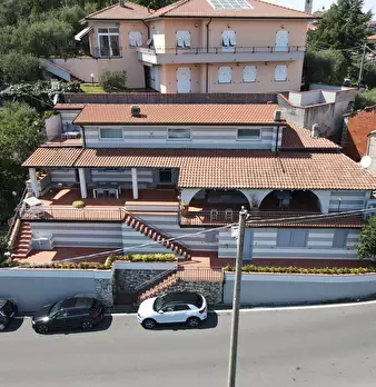 Foto annuncio 10