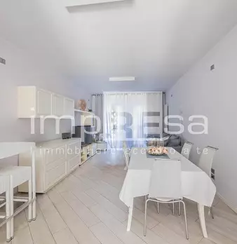 Foto annuncio 24