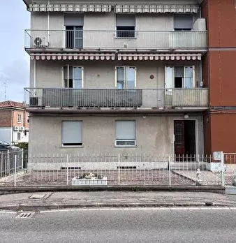 Foto annuncio 2