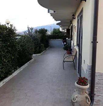 Foto annuncio 3