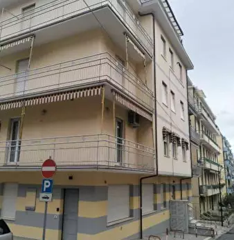 Foto annuncio 2