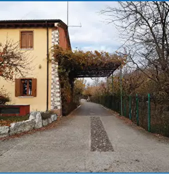 Foto annuncio 2
