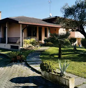 Foto annuncio 2
