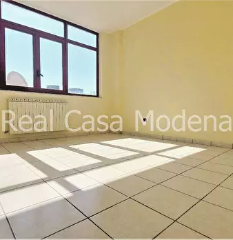 Foto annuncio 24