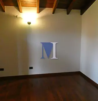 Foto annuncio 24