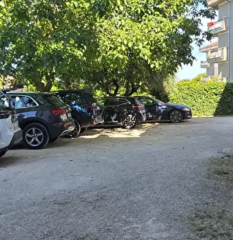 Foto annuncio 24