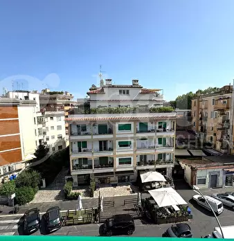 Foto annuncio 24