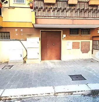 Foto annuncio 2