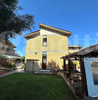 Foto annuncio 3