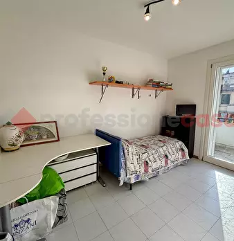 Foto annuncio 24