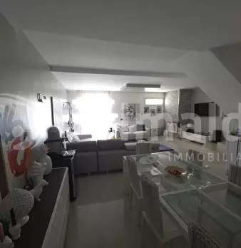 Foto annuncio 24