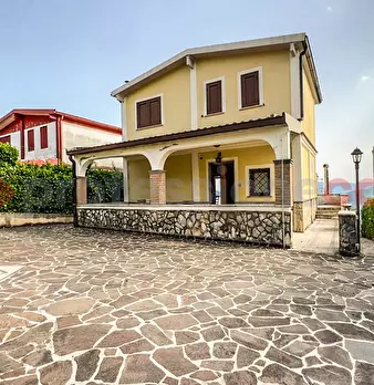 Foto annuncio 1
