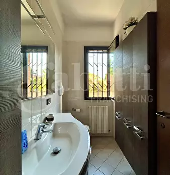 Foto annuncio 24