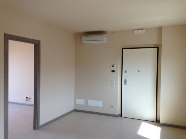 Immagine 4 di Ufficio in vendita  in del casalino a Lucca