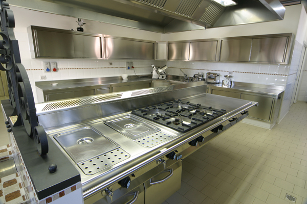 Immagine 4 di Attività commerciale in vendita  in Via Fillungo a Lucca