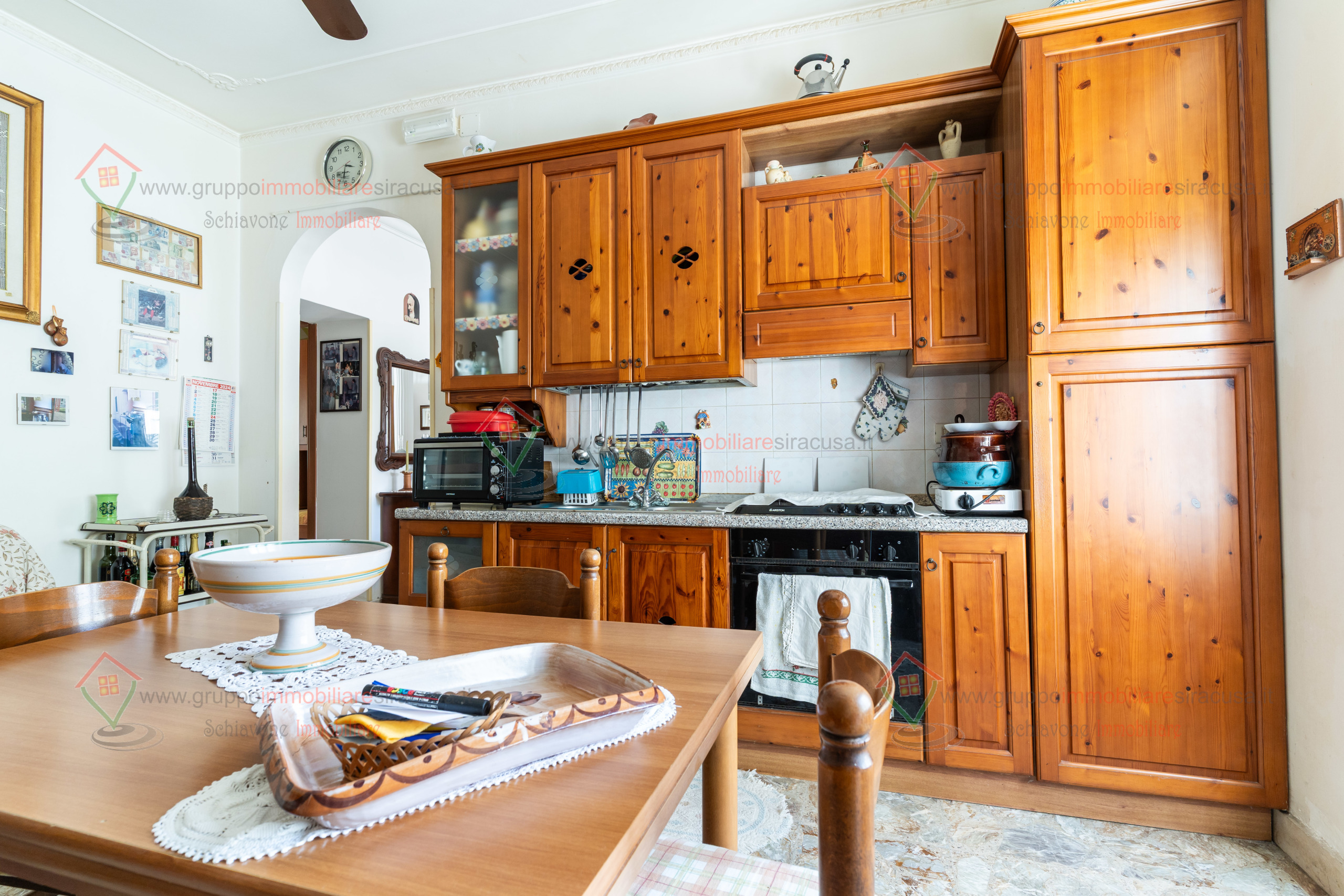 Immagine 7 di Trilocale in vendita  a Siracusa