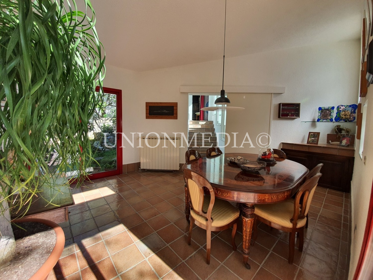 Immagine 22 di Villa in vendita  a Sarzana