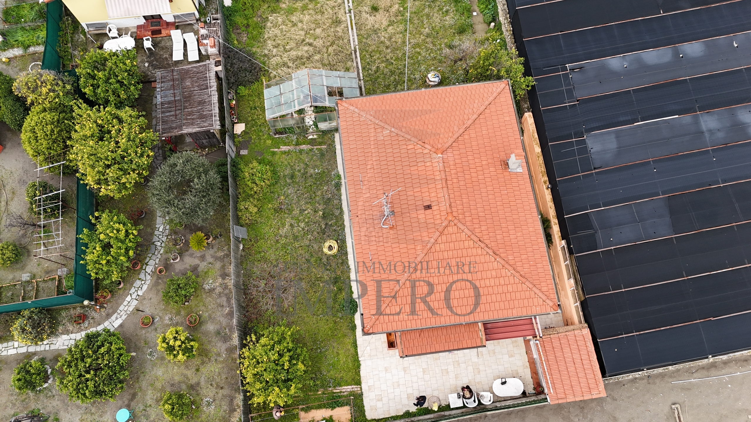 Immagine 28 di Casa indipendente in vendita  in Via alla Spiaggia 21 a Ventimiglia