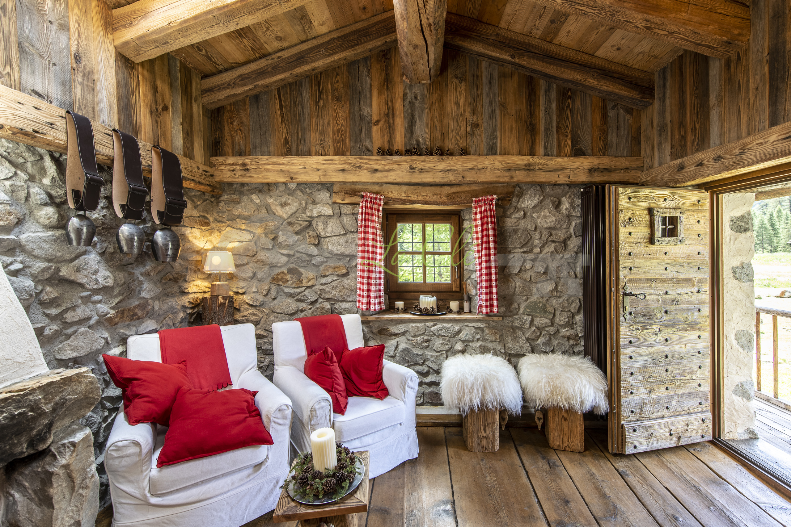 Immagine 3 di Baita in affitto  in Località Peuterey 15 a Courmayeur