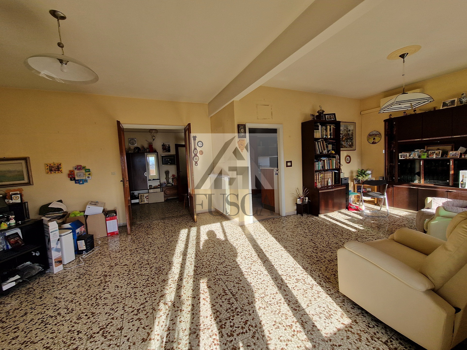 Immagine 5 di Pentalocale in vendita  in via pisana a Lucca