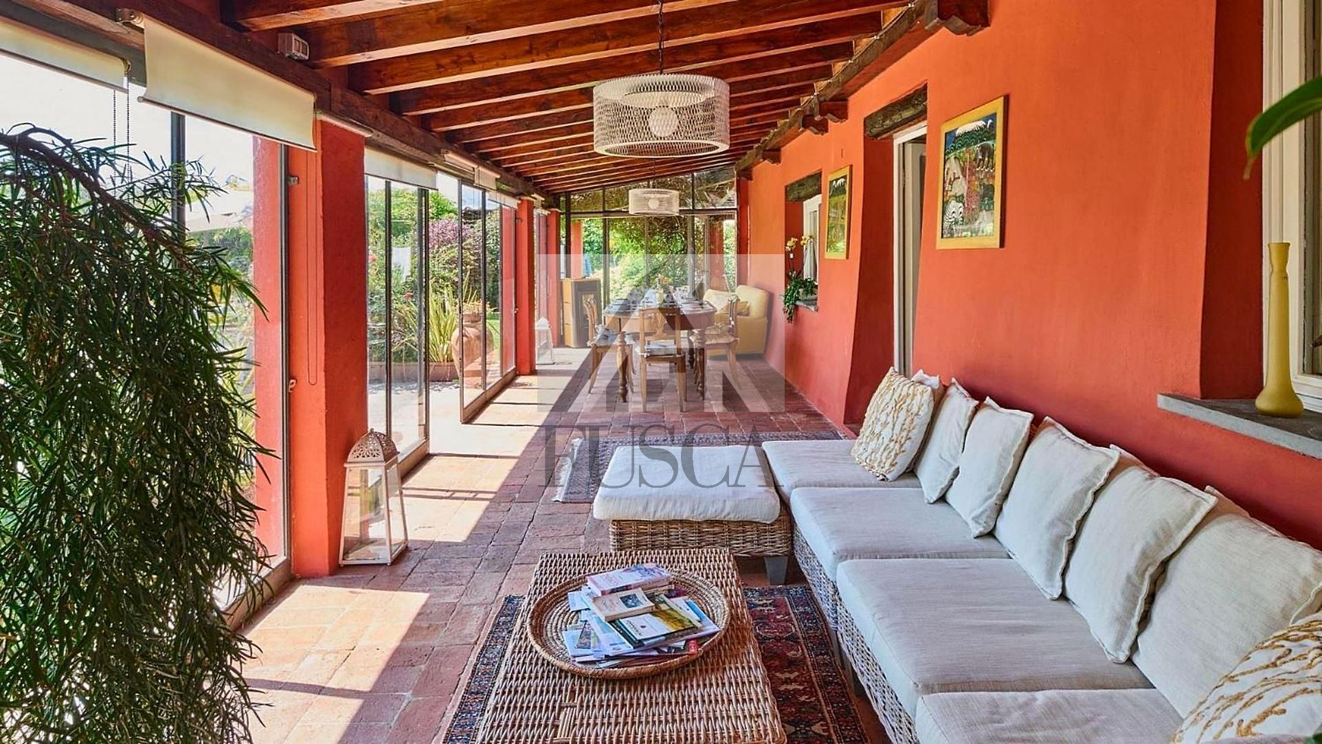 Immagine 4 di Villa in vendita  in Via Barsotto a Lucca