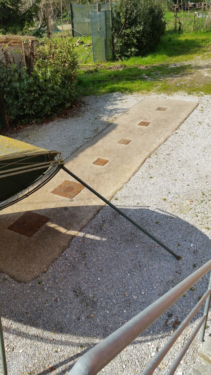 Immagine 3 di Attività artigianale in affitto  in Via Sarzanese 2691 a Lucca