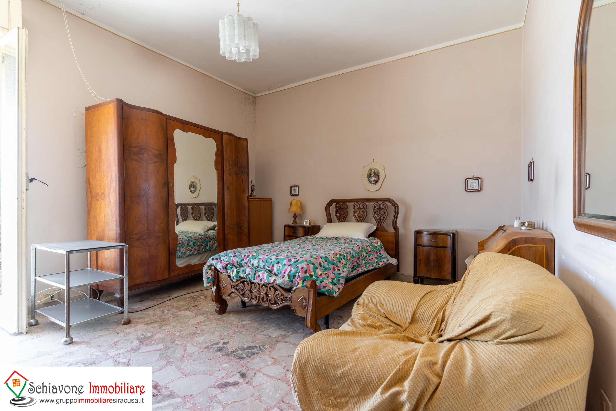 Immagine 19 di Attico in vendita  a Siracusa