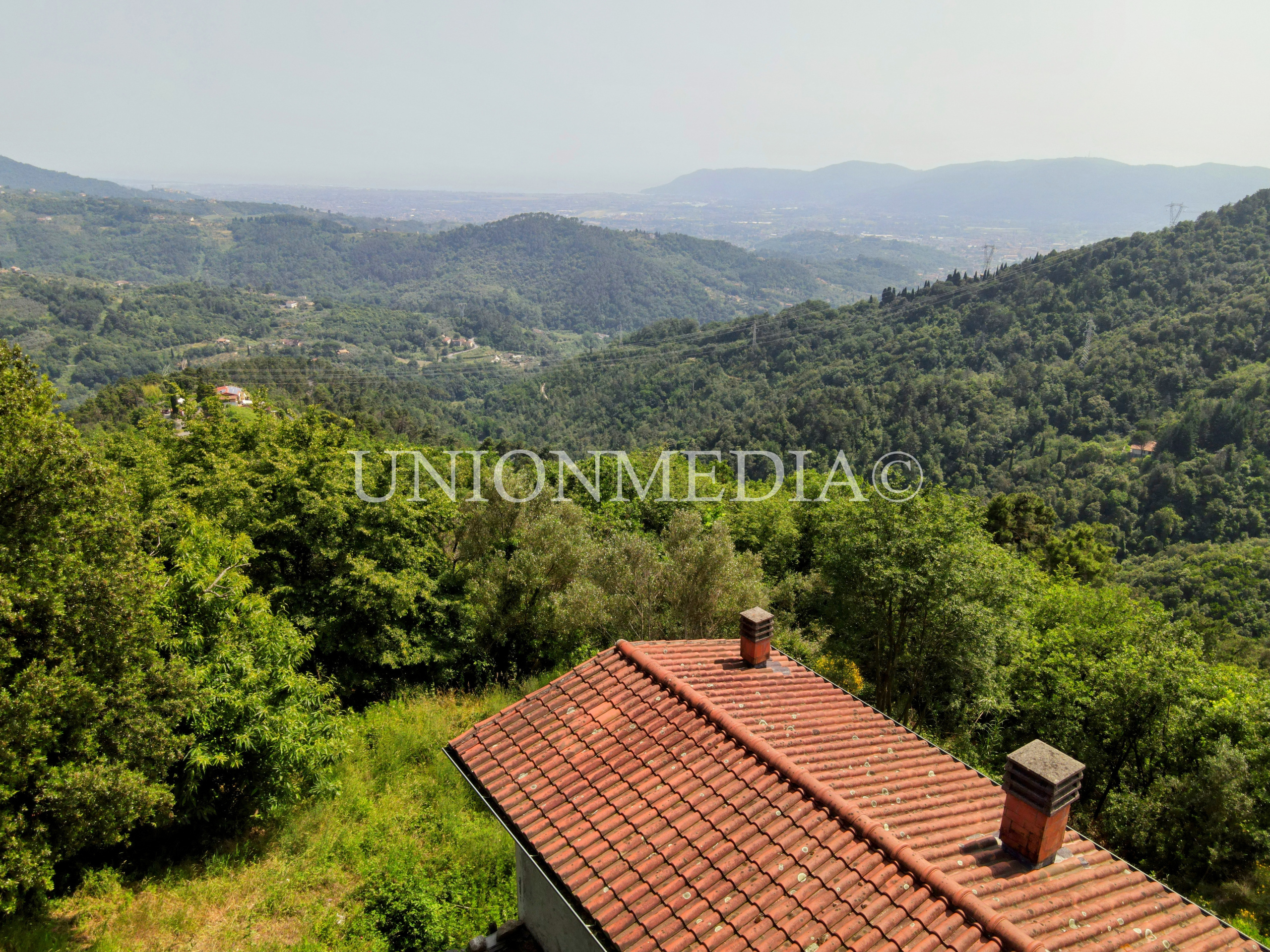 Immagine 3 di Rustico / casale in vendita  in via carignano a Fosdinovo