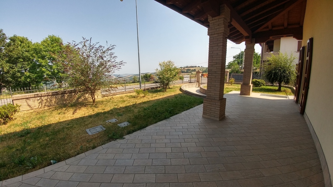 Immagine 10 di Appartamento in vendita  a Vergato