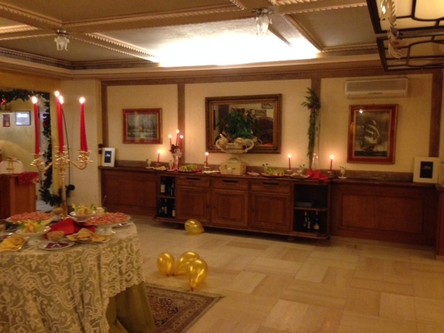 Immagine 3 di Locale commerciale in vendita  in Via Aurelia 184 a Viareggio