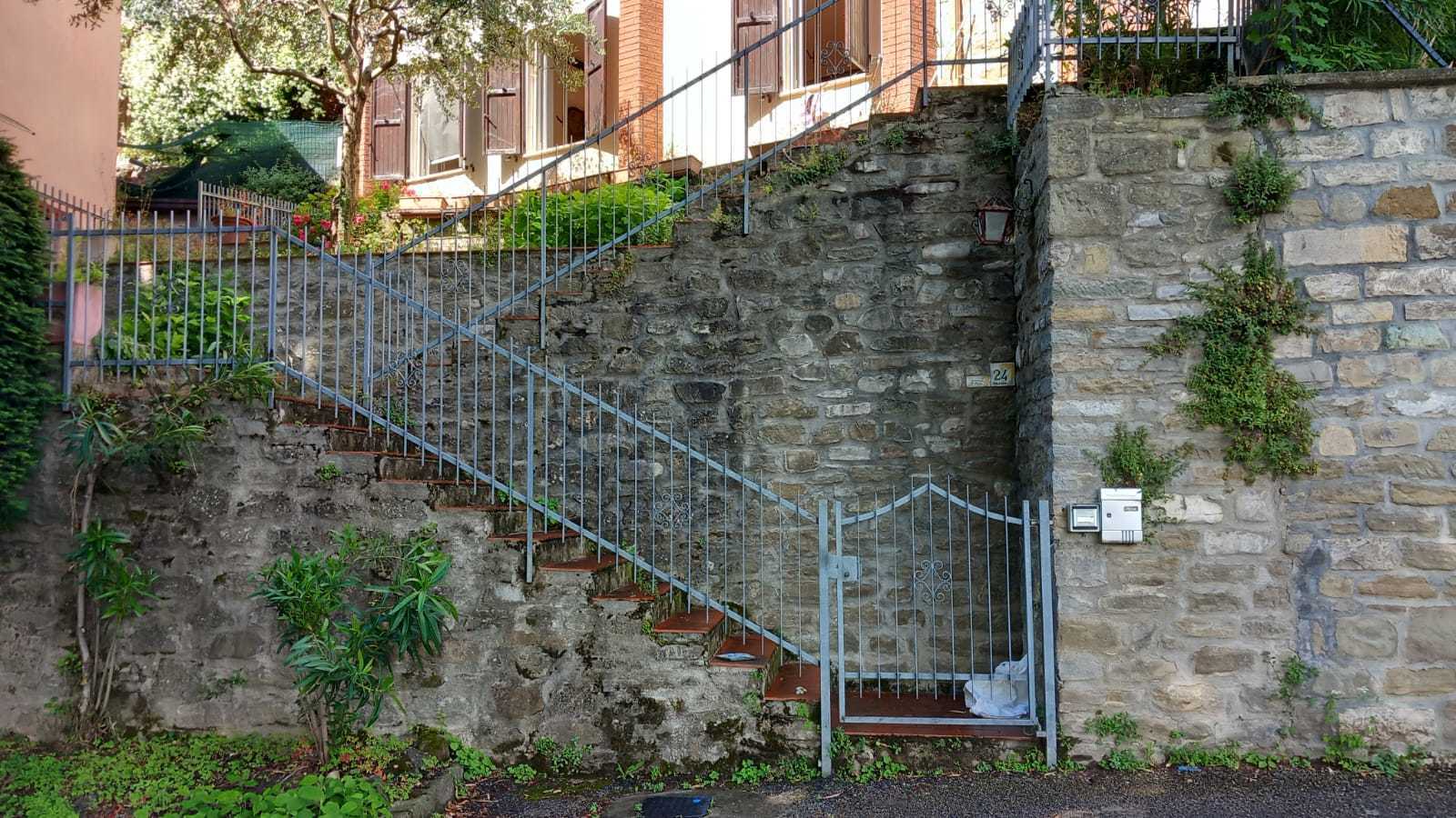 Immagine 41 di Quadrilocale in vendita  in Viale Angelo Battelli 24 a Novafeltria