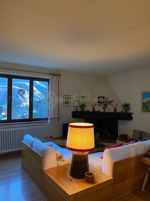 Immagine 4 di Trilocale in affitto  a Pre'-Saint-Didier