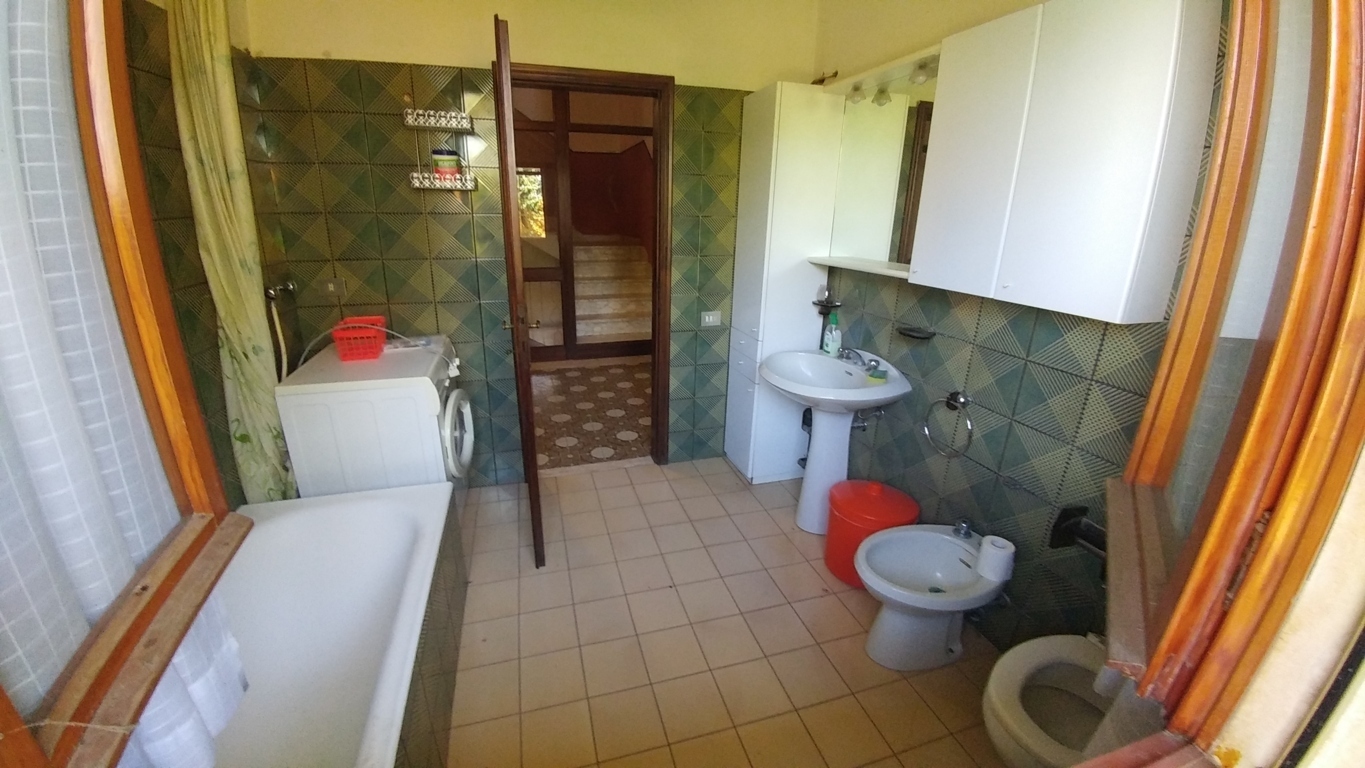 Immagine 16 di Rustico / casale in vendita  in Via Mauro Tesi 1046 a Zocca