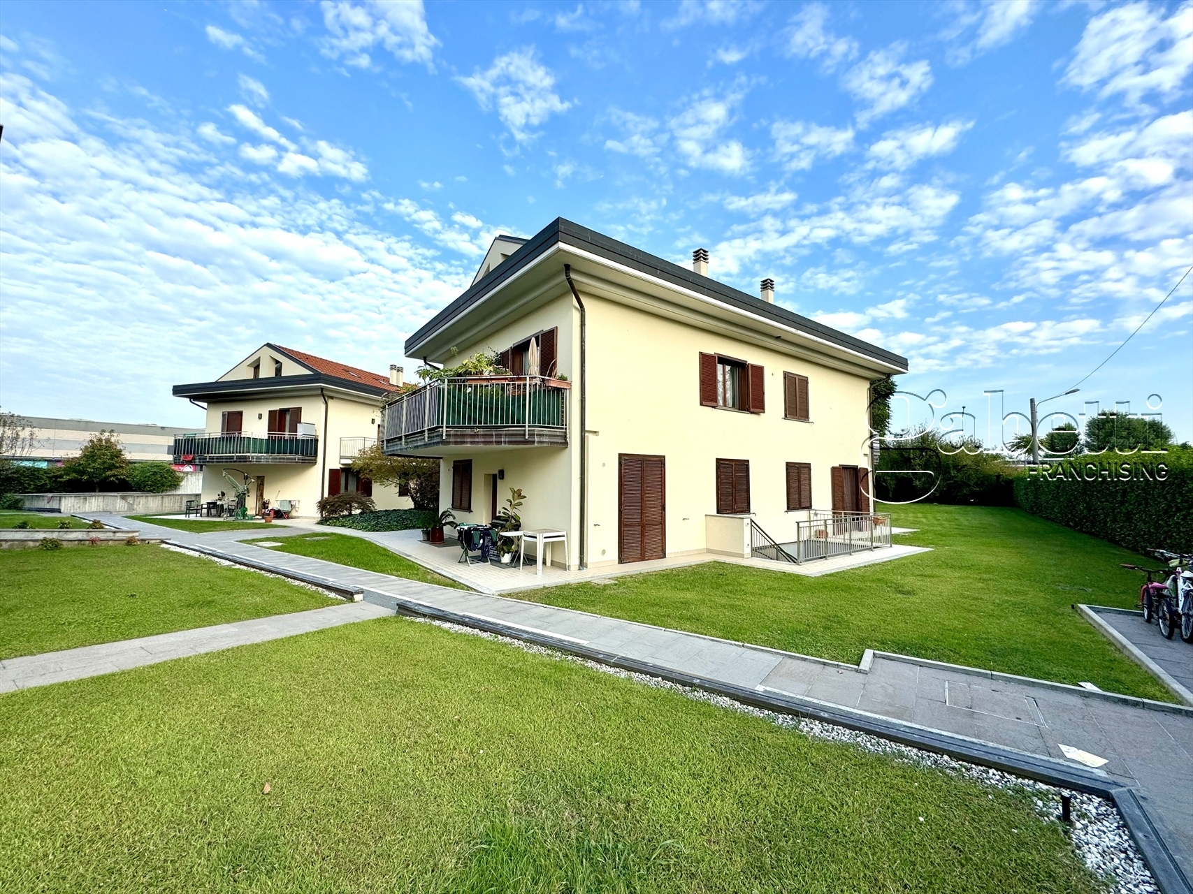 Immagine 1 di Quadrilocale in affitto  in Gramsci a Nerviano