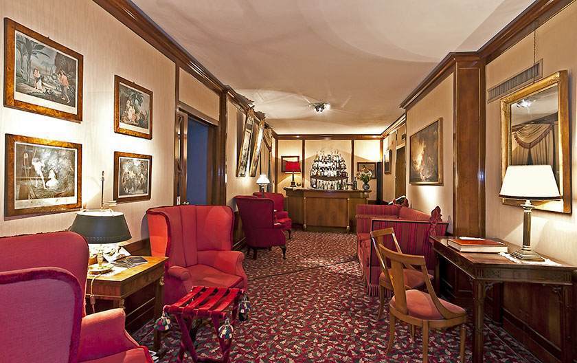 Immagine 11 di Albergo/B&B/Residence in vendita  in Via di Vicopelago e di Pozzuolo a Lucca