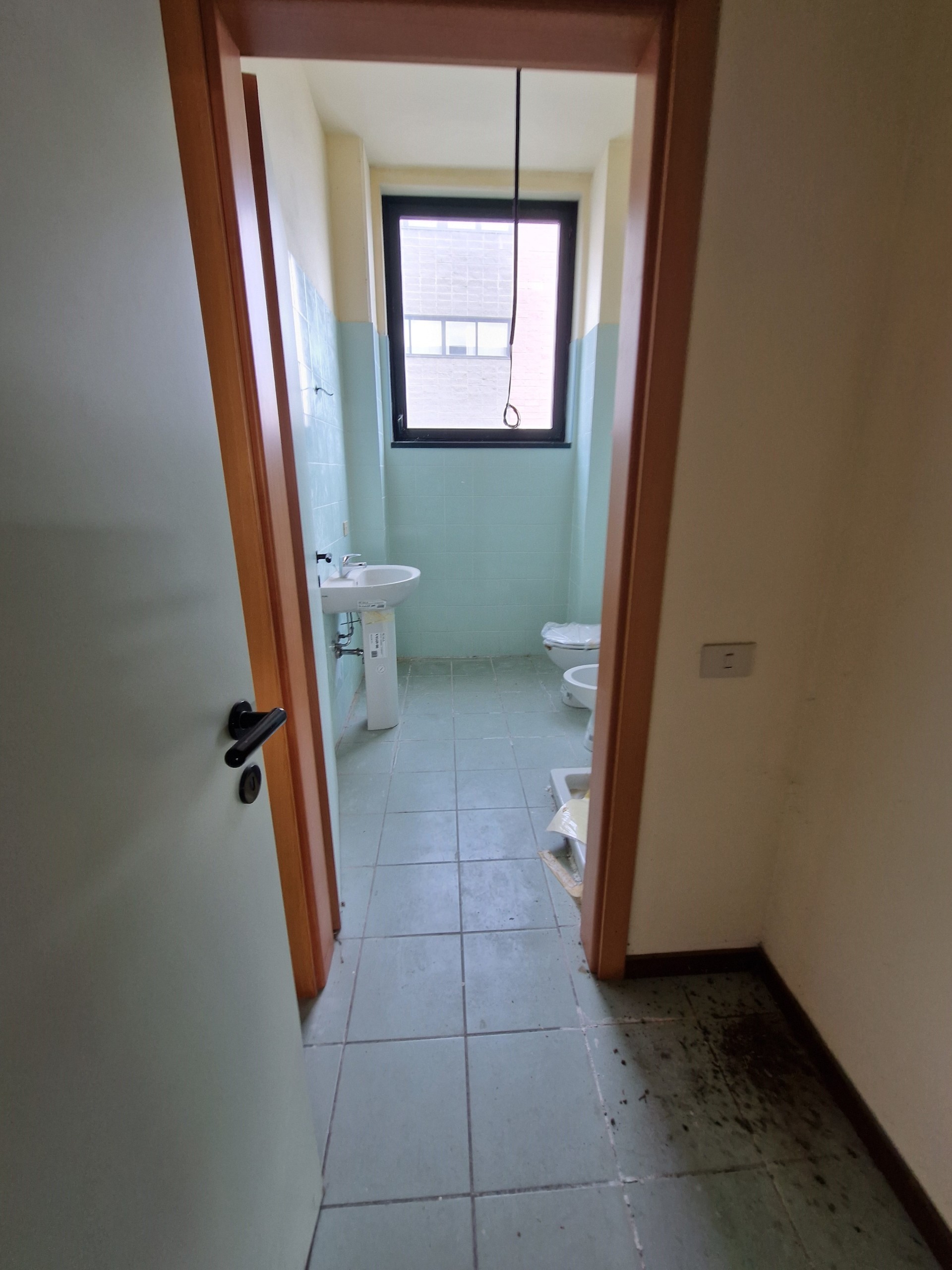 Immagine 8 di Capannone industriale in vendita  in Viale Giacomo Puccini a Lucca