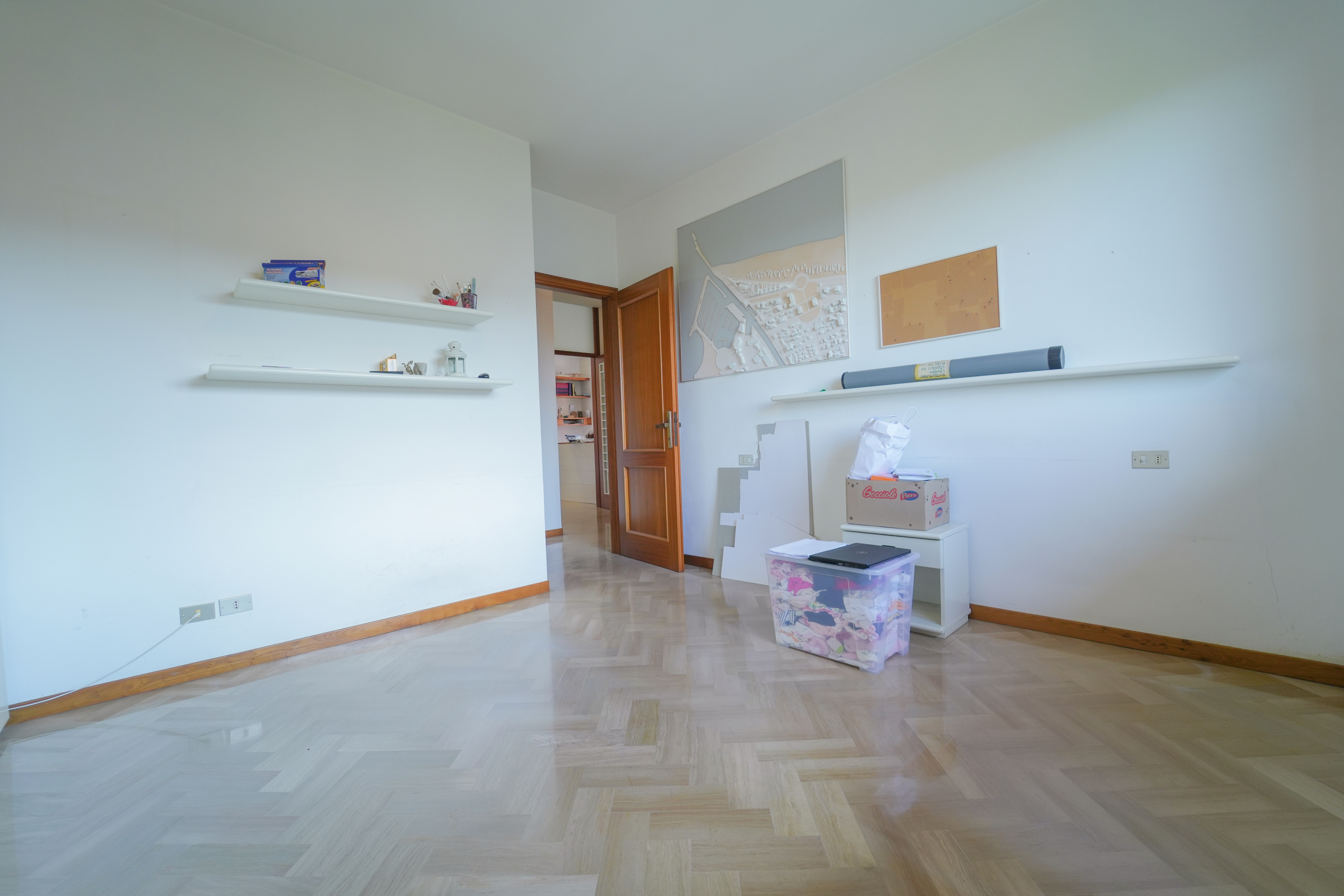 Immagine 44 di Pentalocale in vendita  in Via Busca 115 a Santarcangelo Di Romagna