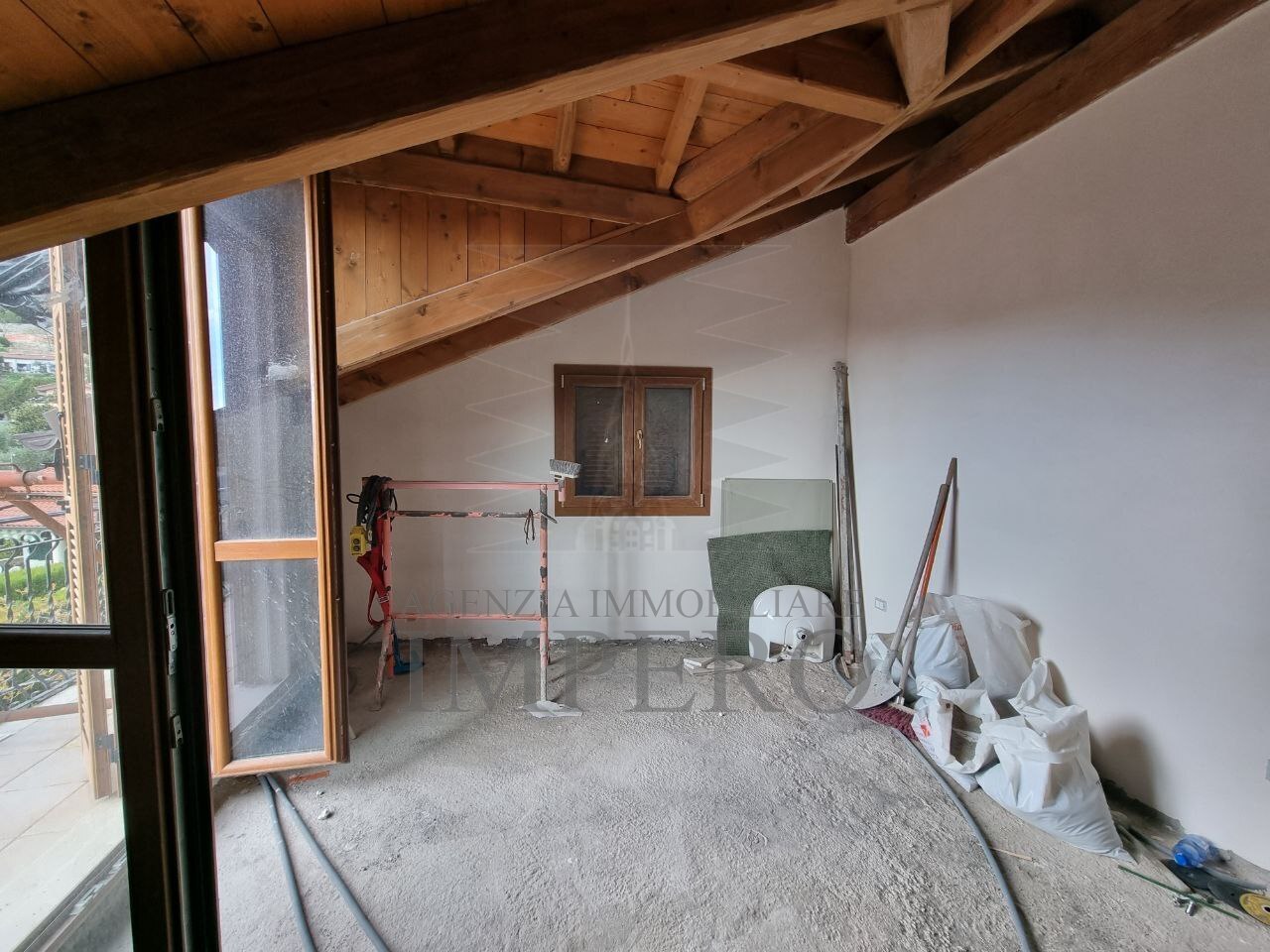 Immagine 21 di Casa indipendente in vendita  in Via Tamagna 25 a Ventimiglia