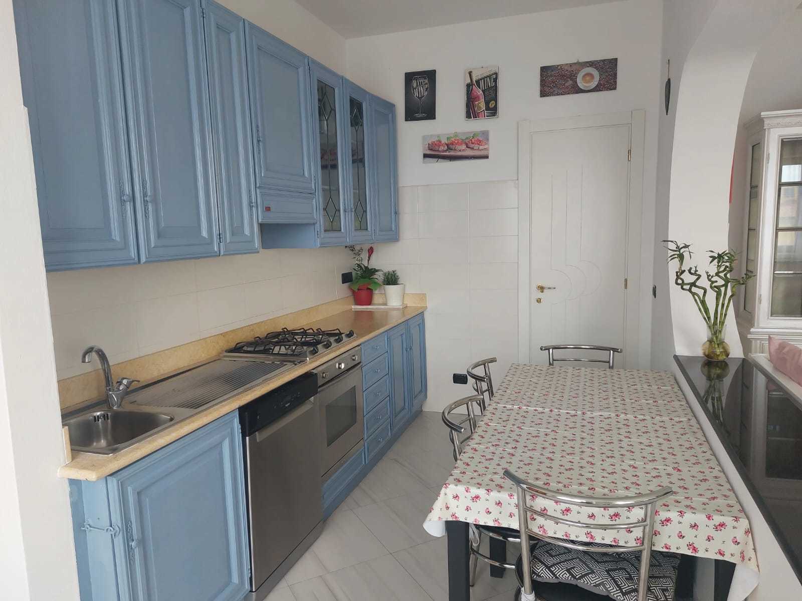 Immagine 4 di Appartamento in vendita  in via canaletto a Castelnuovo Magra