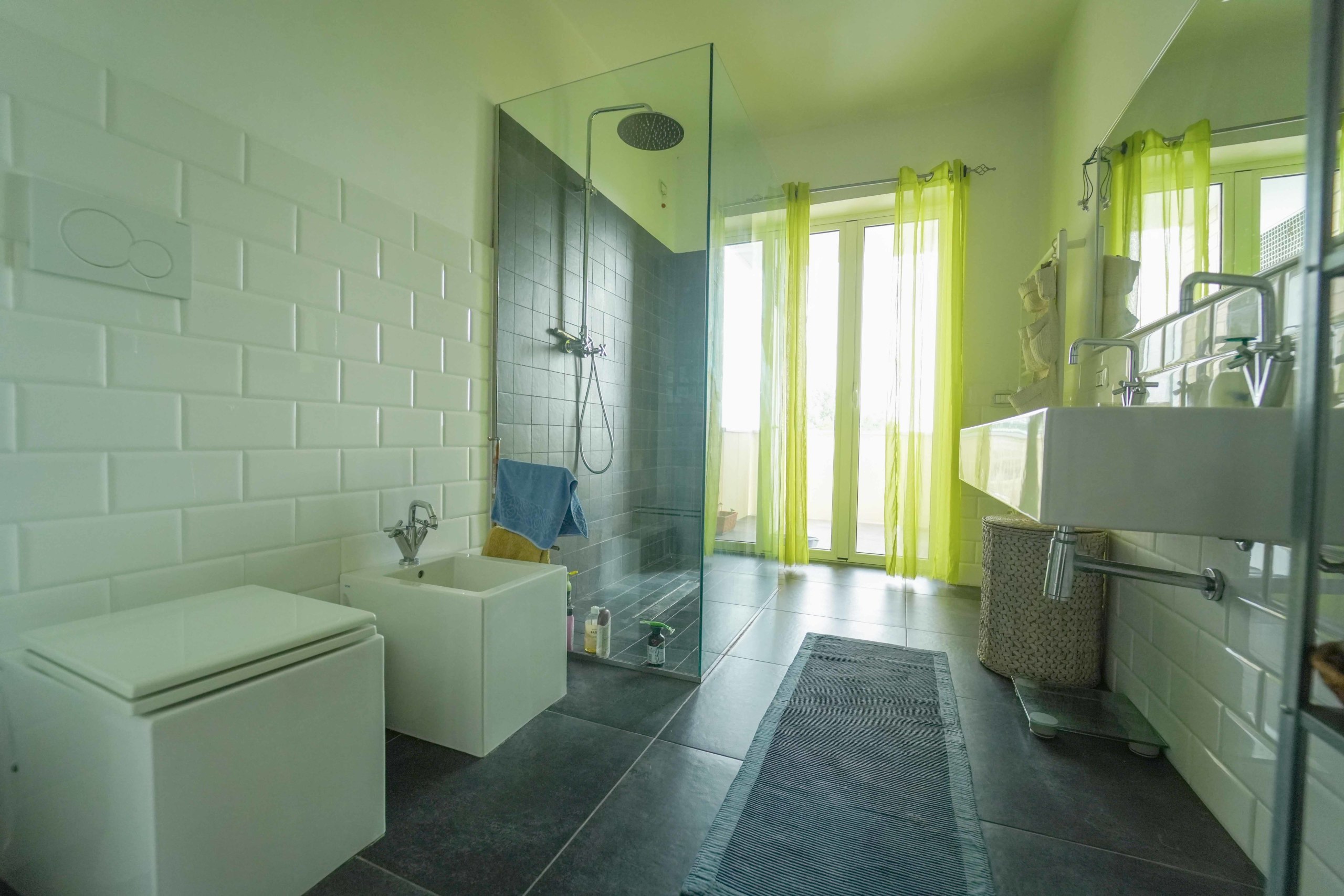 Foto annuncio 24