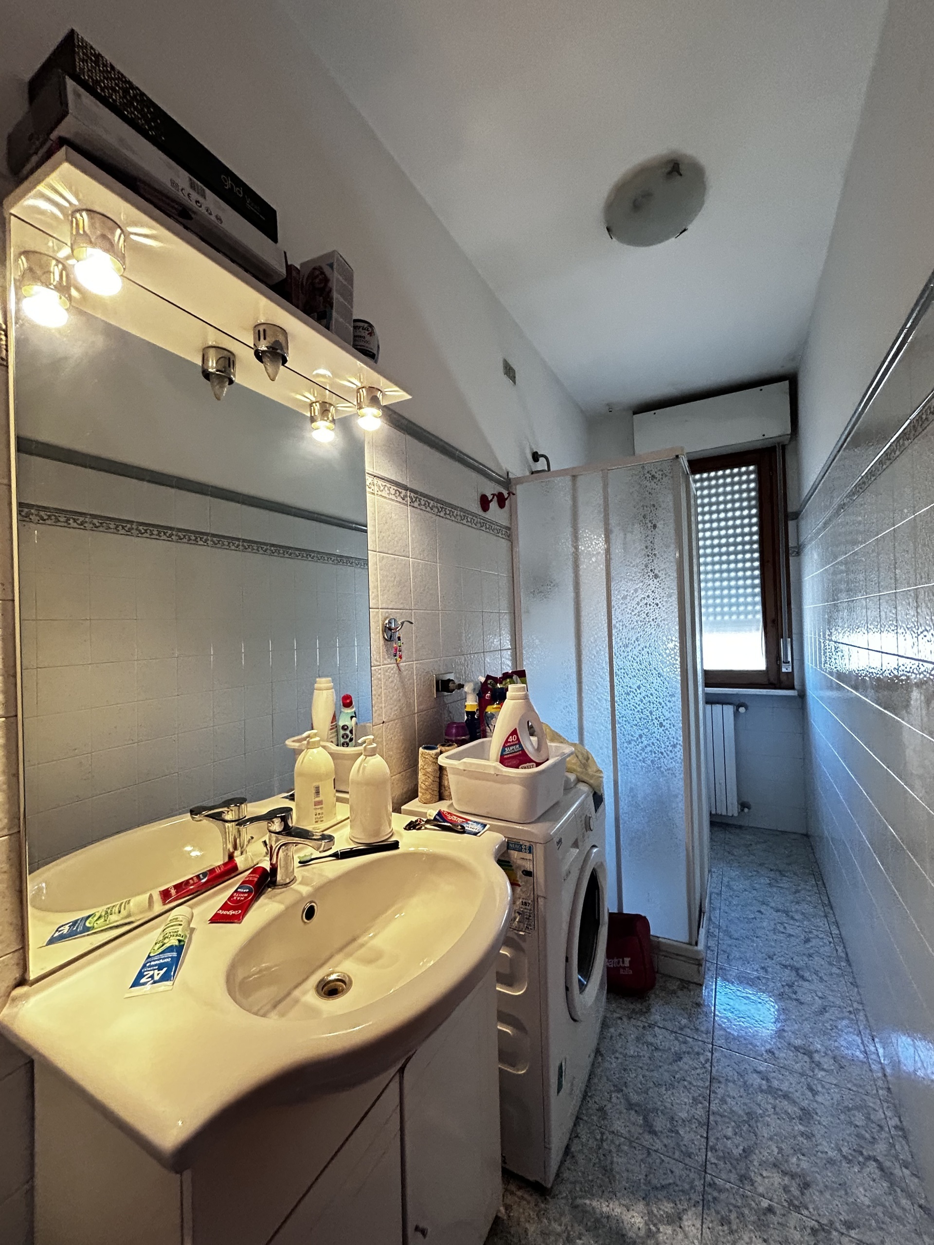 Immagine 16 di Pentalocale in vendita  in Viale Maiella 23/A a Francavilla Al Mare