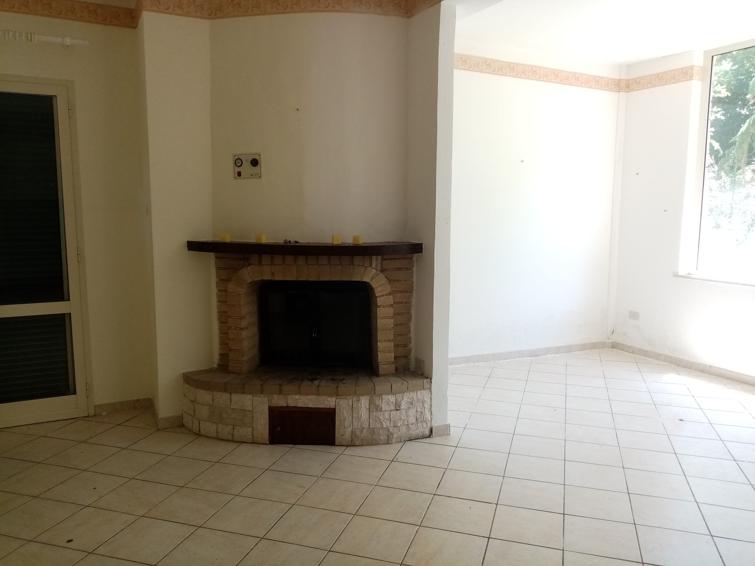 Immagine 6 di Villa in vendita  in Via Annamaria Mozzoni 11 a Labro