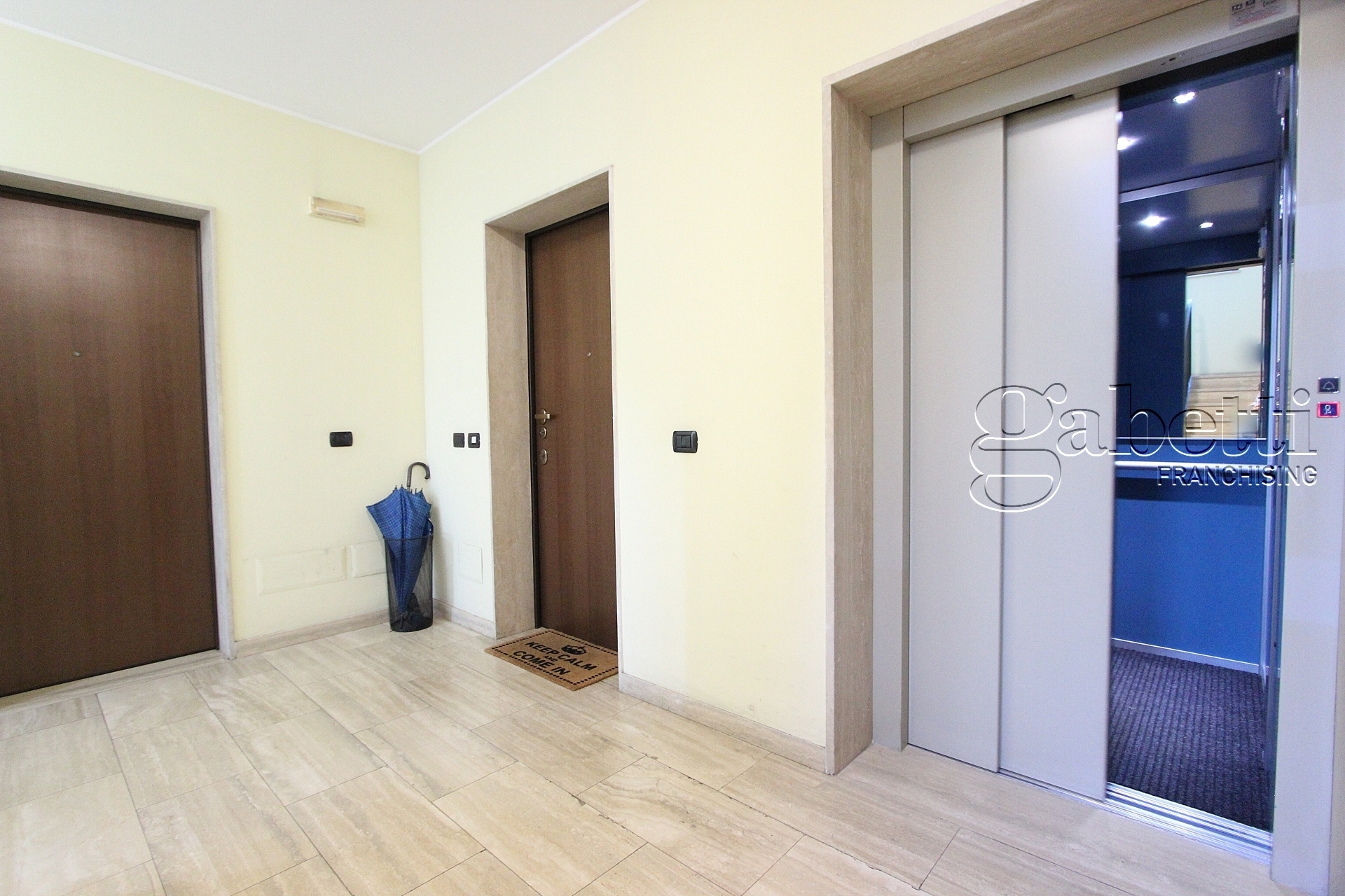 Immagine 23 di Trilocale in vendita  in giacomo leopardi a Lainate