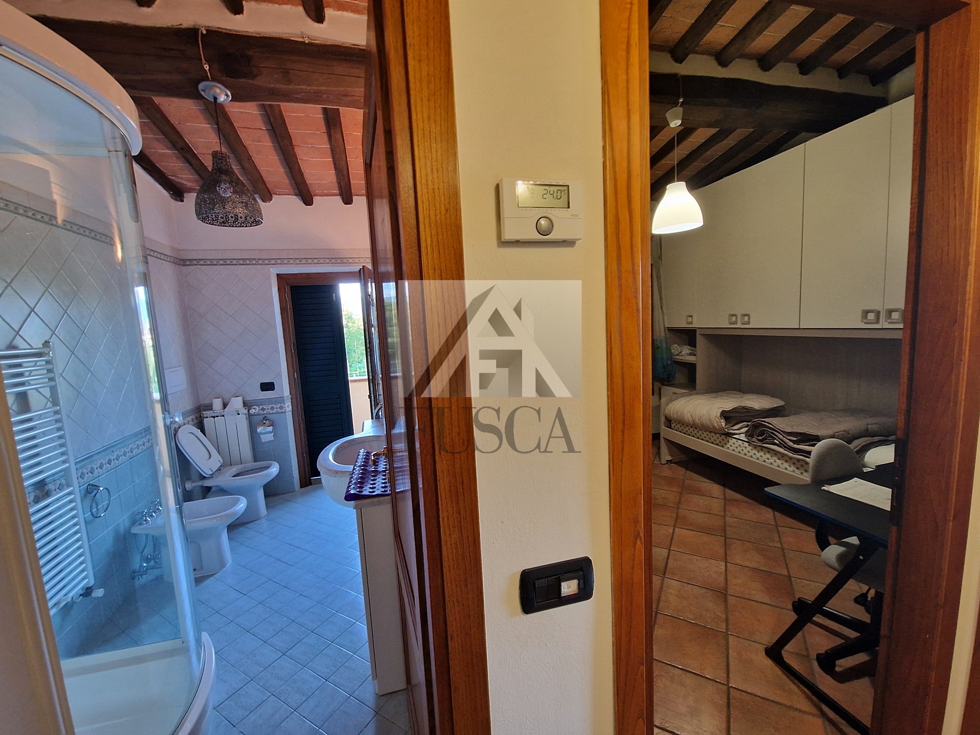 Immagine 19 di Casa bifamiliare in vendita  in Via della Santissima Annunziata a Lucca