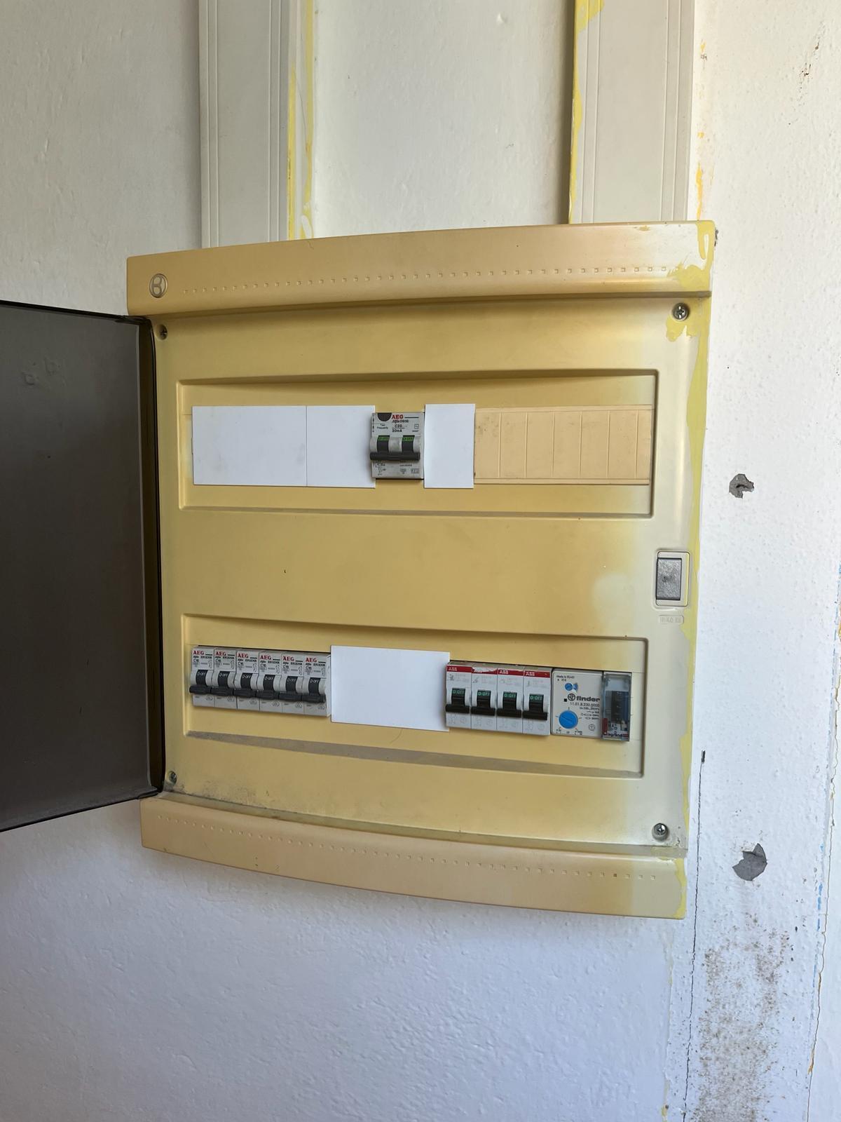 Immagine 7 di Locale commerciale in affitto  in Viale G. Puccini a Lucca