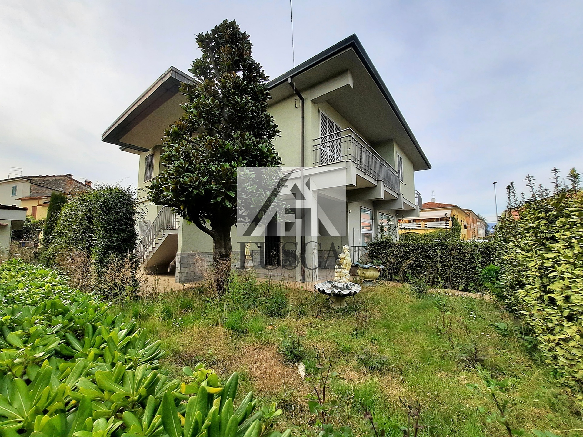 Immagine 11 di Locale commerciale in affitto  in Via Vecchia Pesciatina a Lucca